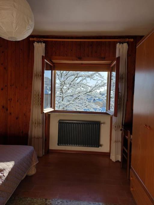 Villa A Due Passi Dai Lupi Civitella Alfedena Esterno foto
